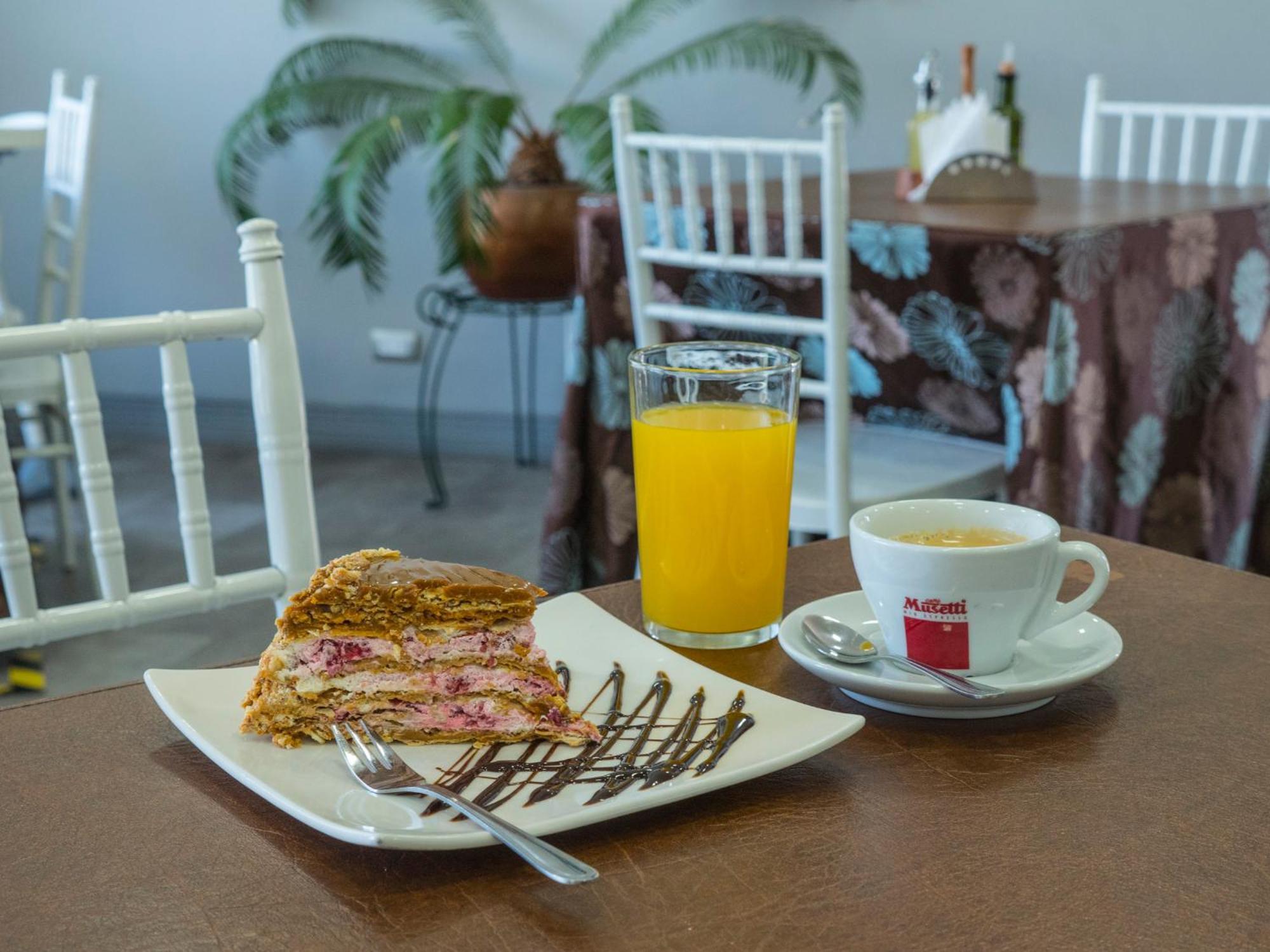 Hotel Econohotel Los Ángeles Εξωτερικό φωτογραφία